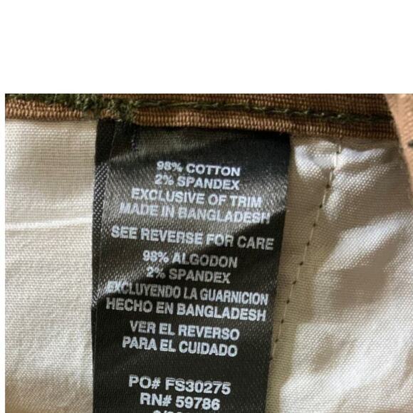 Monument Army Camo Cargo Short Men's Size 42 New - Picture 11 of 12